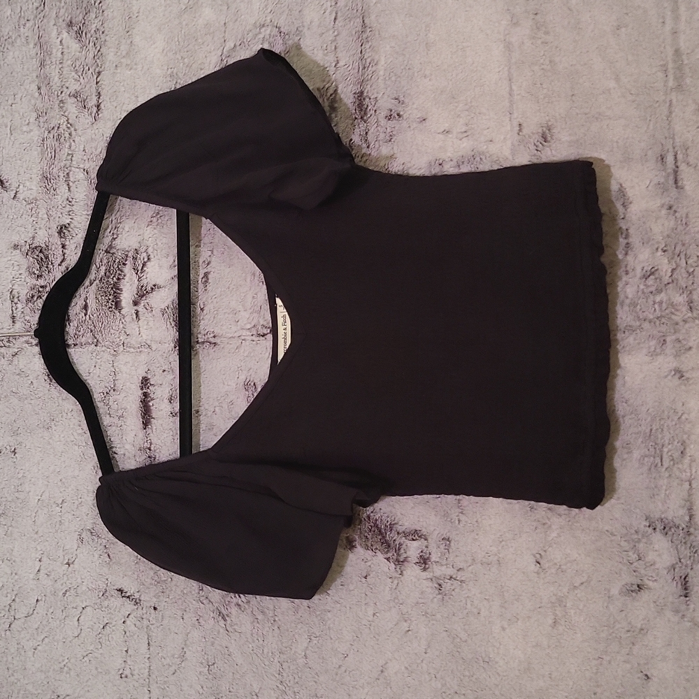 Abercrombie & Fitch Flutter Sleeve Smocked Top